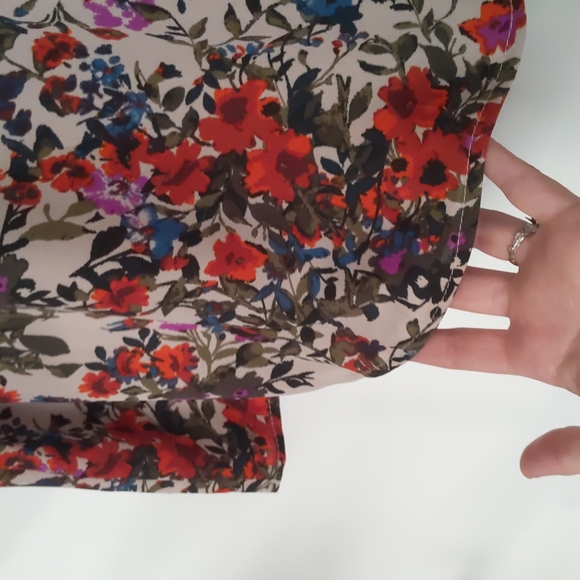 NWOT Floral shirt Eclair - Picture 9 of 10